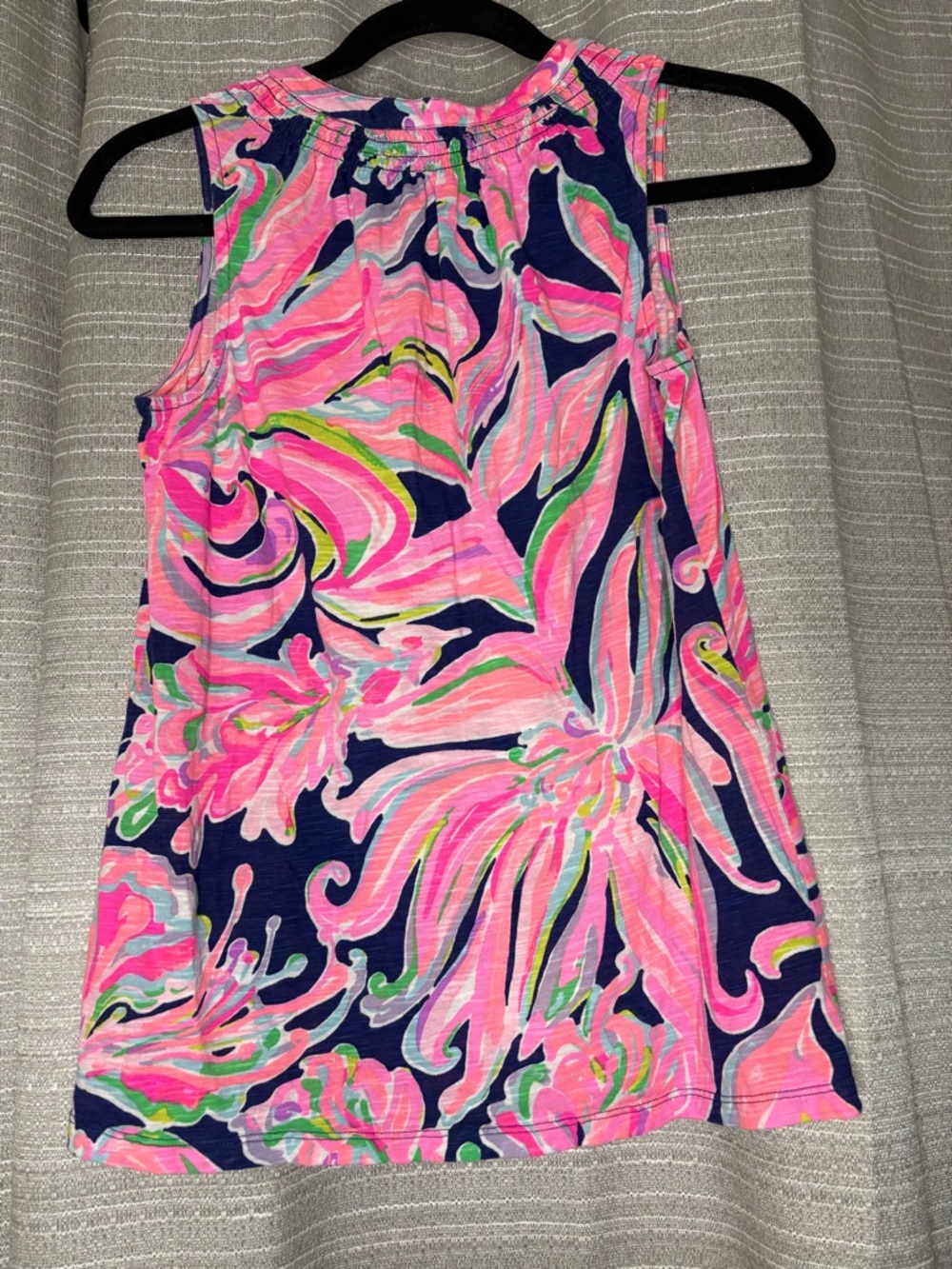 Lilly Pulitzer Sleeveless Top Bundle XS | Tropical & Floral Prints - Picture 4 of 12